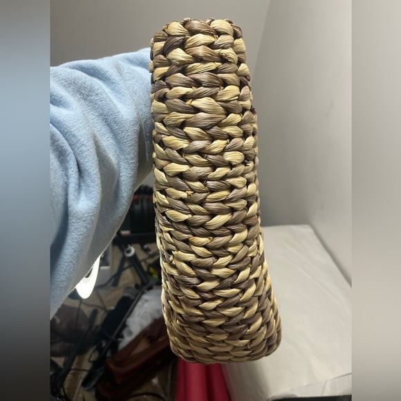 The Limited Woven Straw Tote Purse - Picture 5 of 12